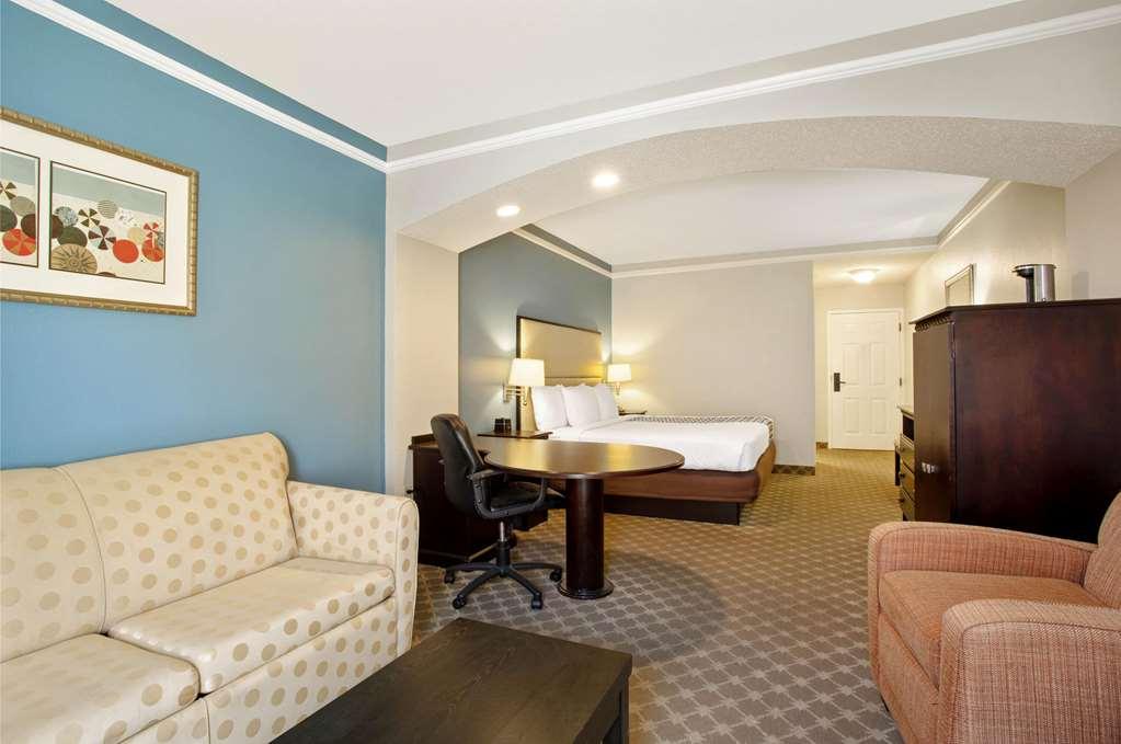 Hotel La Quinta By Wyndham Pcb Coastal Palms Upper Grand Lagoon Habitación foto