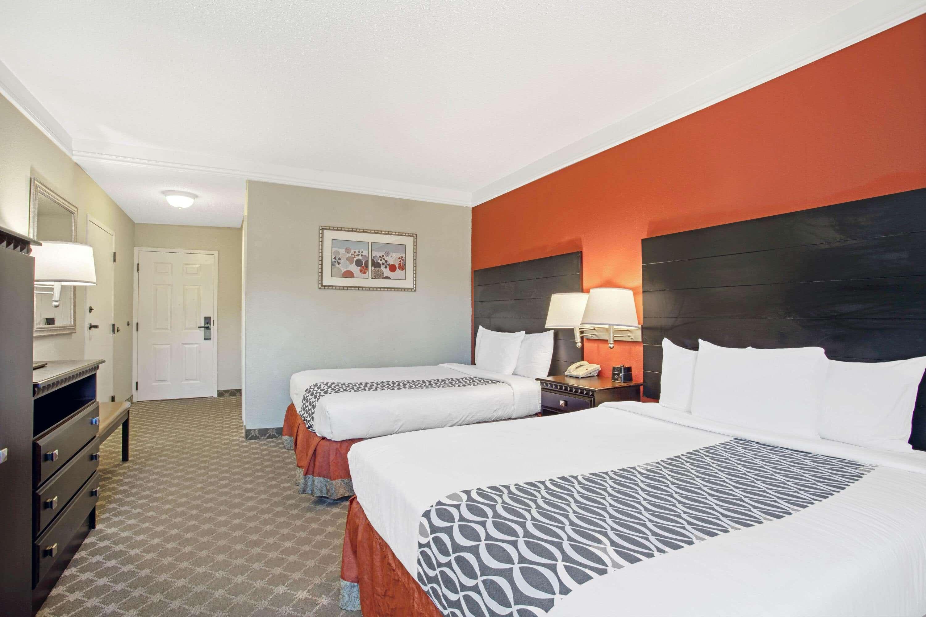 Hotel La Quinta By Wyndham Pcb Coastal Palms Upper Grand Lagoon Exterior foto