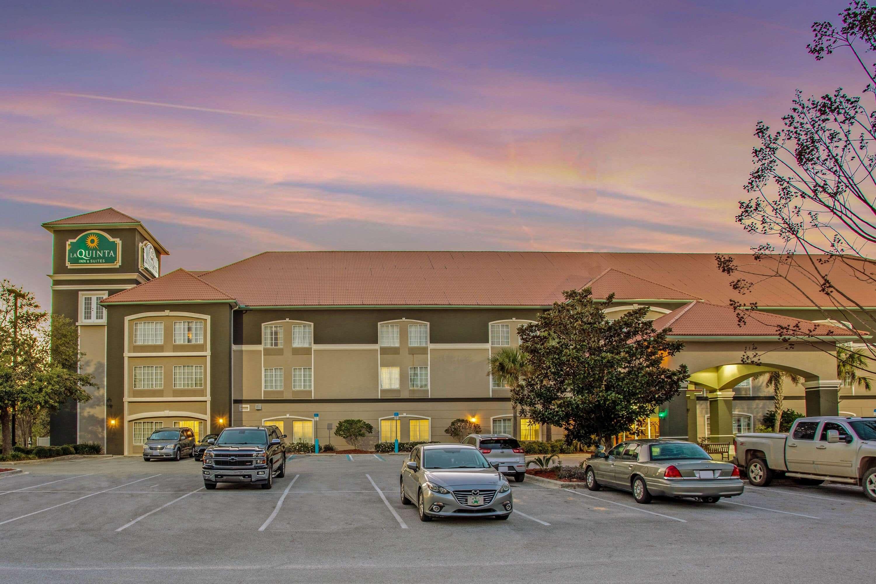 Hotel La Quinta By Wyndham Pcb Coastal Palms Upper Grand Lagoon Exterior foto